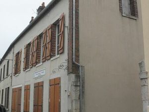 Appartement centre bourg de Chuelles (45)