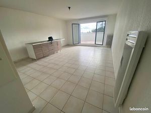 À LOUER – T3 lumineux – 66 m² – Floirac (Église Saint-Vincent)