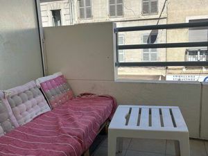 Studio étudiant- place castellane