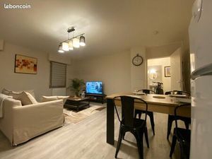 F2 45 m2 dans résidence récente quartier hôtel de ville