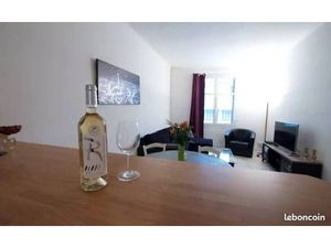 Chambre étudiante à louer Centre ville Nice 650/mois