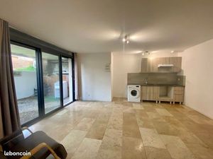 Bas de villa Type2 de 40 m2 avec terrasse et jardin