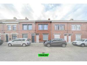 Huis te koop in Ieper met 3 slaapkamers