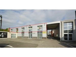 MULTIFUNCTIONELE RUIMTE 400 M2 MET PRIVE PARKING