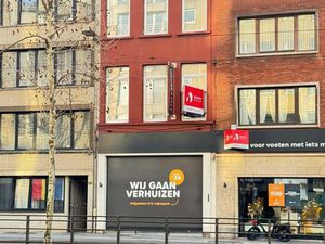 Commercieel te koop in Deurne met 2 slaapkamers