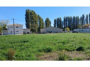 Vente terrain 561 m² Listrac-Médoc (33480)