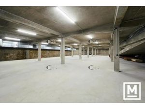 A louer - espace de stockage de 823 m²