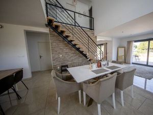 Vente maison 5 pièces 139 m² Saint-Médard-en-Jalles (33160)