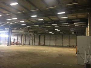 A LOUER - LOCAL DE STOCKAGE DE - 1300 m2 - SAINT-QUENTIN