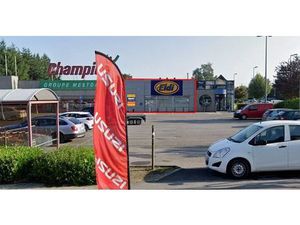 Commercieel te koop in Philippeville