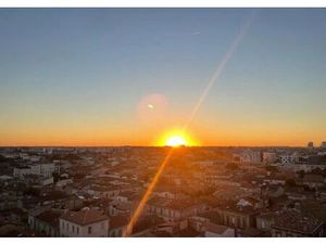 Location appartement 3 pièces 67 m² à Bordeaux (33000)