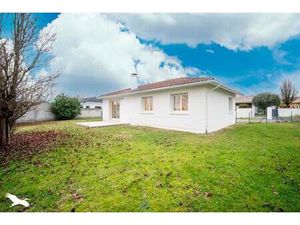 Vente maison 4 pièces 91 m² Dax (40100)