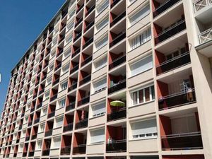 Location appartement 3 pièces 57 m² à Saint-Étienne (42000)