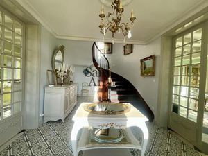 Maison Charentaise rénovée avec piscine