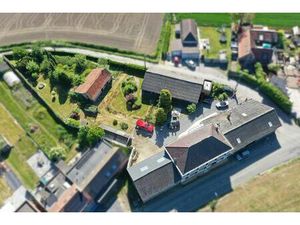 Fermette à vendre avec garage et terrasse   Pecq (VBD67219)