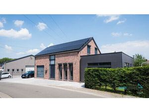 Maison à vendre avec garage et terrasse   Bouffioulx (VBD67368)