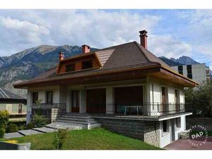 Saint-Jean-de-Maurienne (73300)