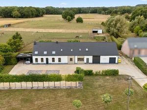 Maison à louer à Heist-op-den-Berg € 2.000 (LJ143) - D plus Vastgoed | Zimmo
