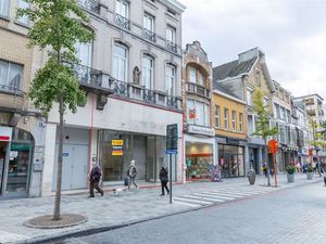 Bien professionnel à louer à Roeselare € 4.250 (LJ17L) - Delestré immobiliën | Zimmo