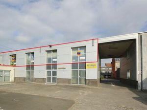 Bien professionnel à louer à Aalst € 2.999 (LJ160) - Delestré immobiliën | Zimmo