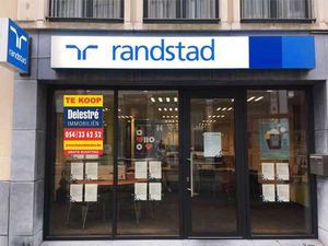 COMMERCIEEL PAND SINT-JAN BERSCHMANSSTRAAT 212m²