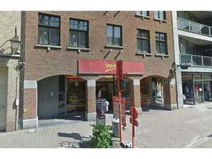 RUIM GELIJKVLOERS CENTRUM HALLE