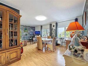 Appartement duplex avec jardin et terrasse dans un quartier