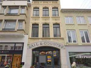 WINKEL OP TOPLOCATIE TE HUUR