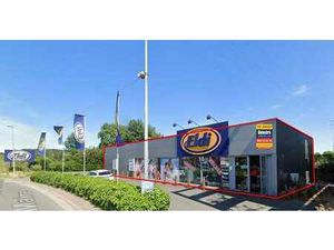 INVESTERINGSEIGENDOM NABIJ Zone Commerciale Shopping Froy...