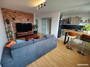 T3 meublé lumineux 57 m² - Colombes – Dernier étage – Proche gare du Stade