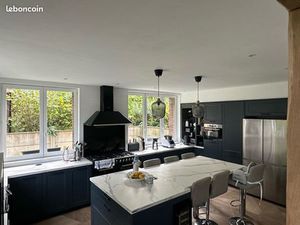 Maisons 250m2 à louer