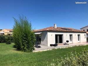 Calas - Villa récente basse consommation 5 pièces sur 1500 m2 de terrain