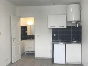 Location appartement 1 pièce 18 m² à Bron (69500)