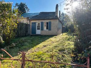 Maison 2 pièces 77 m²