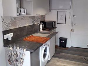 Location appartement 1 pièce 25 m² à Lyon 6 (69006)