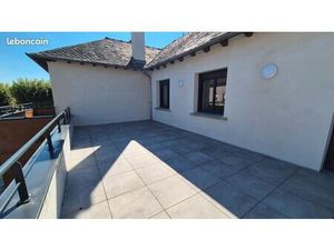 Appartement T4 lumineux avec terrasses