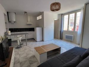 Studio centre ville très bon quartier