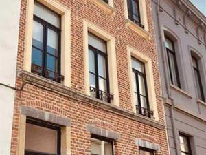 RUIME HERENWONING INCL. GARAGEBOX