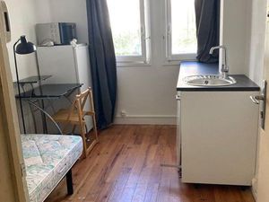 Studette meublée proche centre et plage