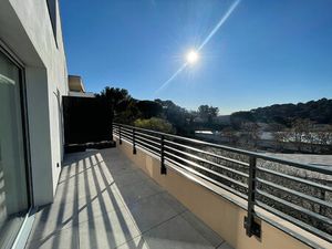 NIMES - QUARTIER KENNEDY