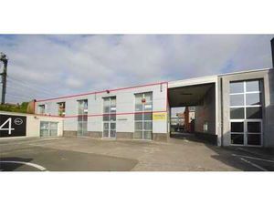 MULTIFUNCTIONELE RUIMTE 400 M2 MET PRIVE PARKING