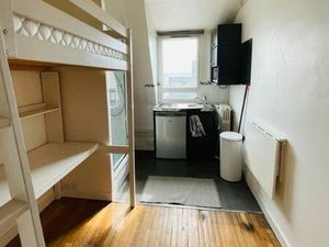 Location appartement 1 pièce 9 m² à Paris 15 (75015)