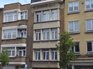 Lumineux appartement 2chambres au 3ème étage sans ascenseur