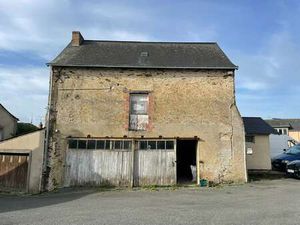 Vente Garage et parking à Bierné-les-Villages (53290) : à vendre / Bierné-les-Villages