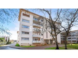 Petit appartement de type 3 pièces (VENDU-LOUE) a ANTONY