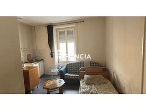 Studio loué proche tous commerces et commodités