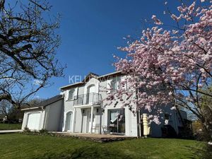 en vente Maison individuelle 220 m² – 590 000 € |Fillières