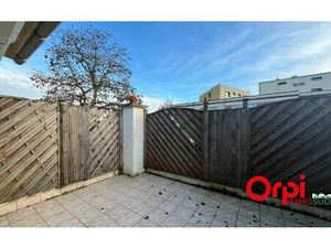 Location appartement  71.45 m² T-2 à Amiens  830 €