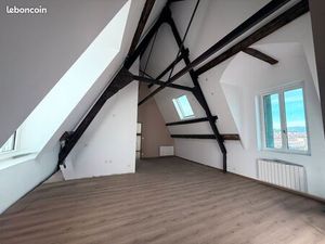 T4 atypique - 3 chambres - état neuf