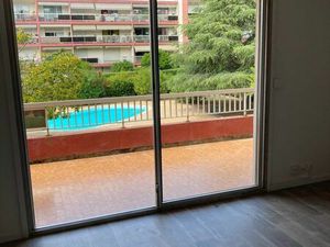 F2  Montpellier  Beaux-Arts